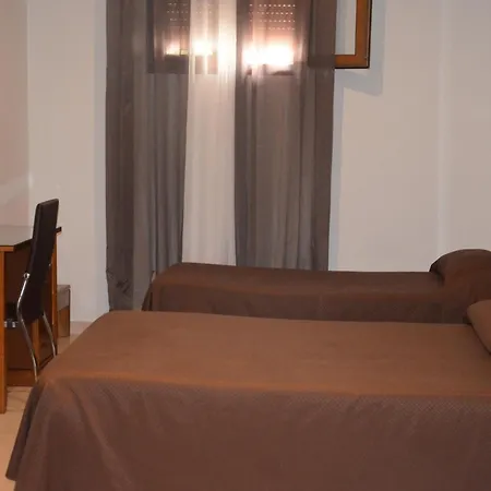 Casa de hóspedes Mont Royal 2*