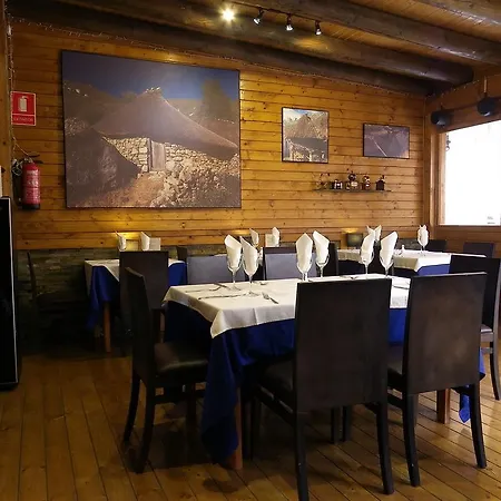 Mont Royal Pensjonat 2*