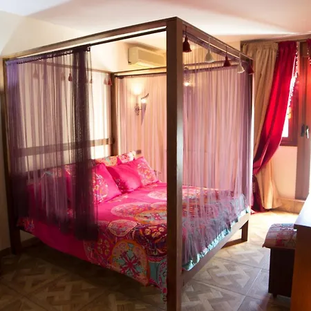 Mont Royal Guest house 2*