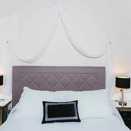 Guest house Mont Royal Alicante